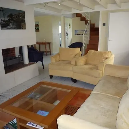 House Villa Avec Jardin - Type 6 -Terrasse - Garage - Pironniere 펜션 Château-dʼOlonne