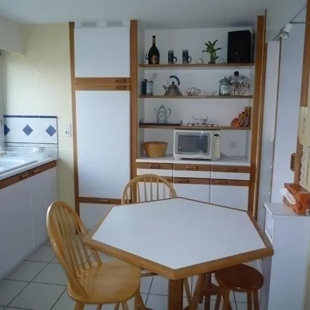 House Villa Avec Jardin - Type 6 -Terrasse - Garage - Pironniere *