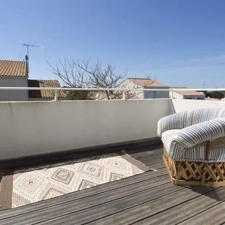 House Villa Avec Jardin - Type 6 -Terrasse - Garage - Pironniere *