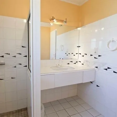 House Villa Avec Jardin - Type 6 -Terrasse - Garage - Pironniere Château-dʼOlonne