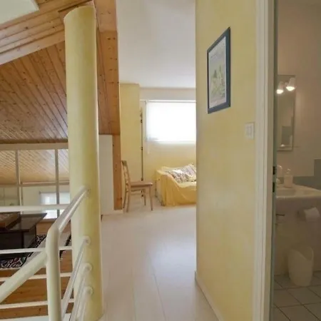 House Villa Avec Jardin - Type 6 -Terrasse - Garage - Pironniere 펜션 *